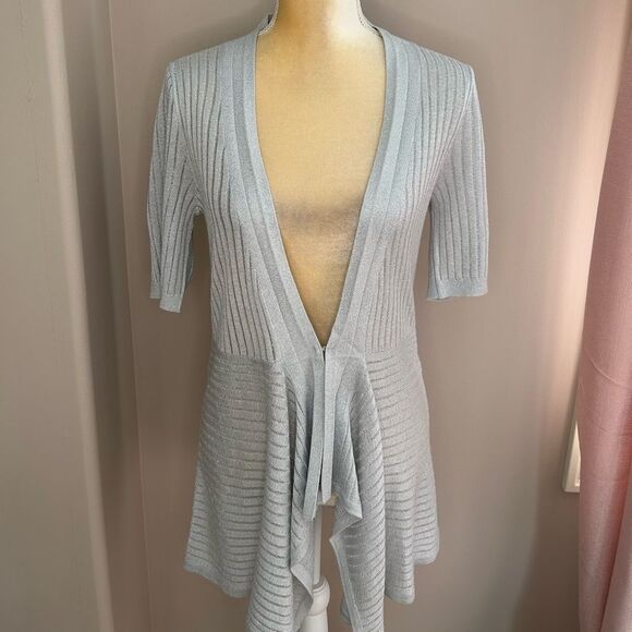 GUC White House Black Market Cardigan (size M) - Picture 2 of 7